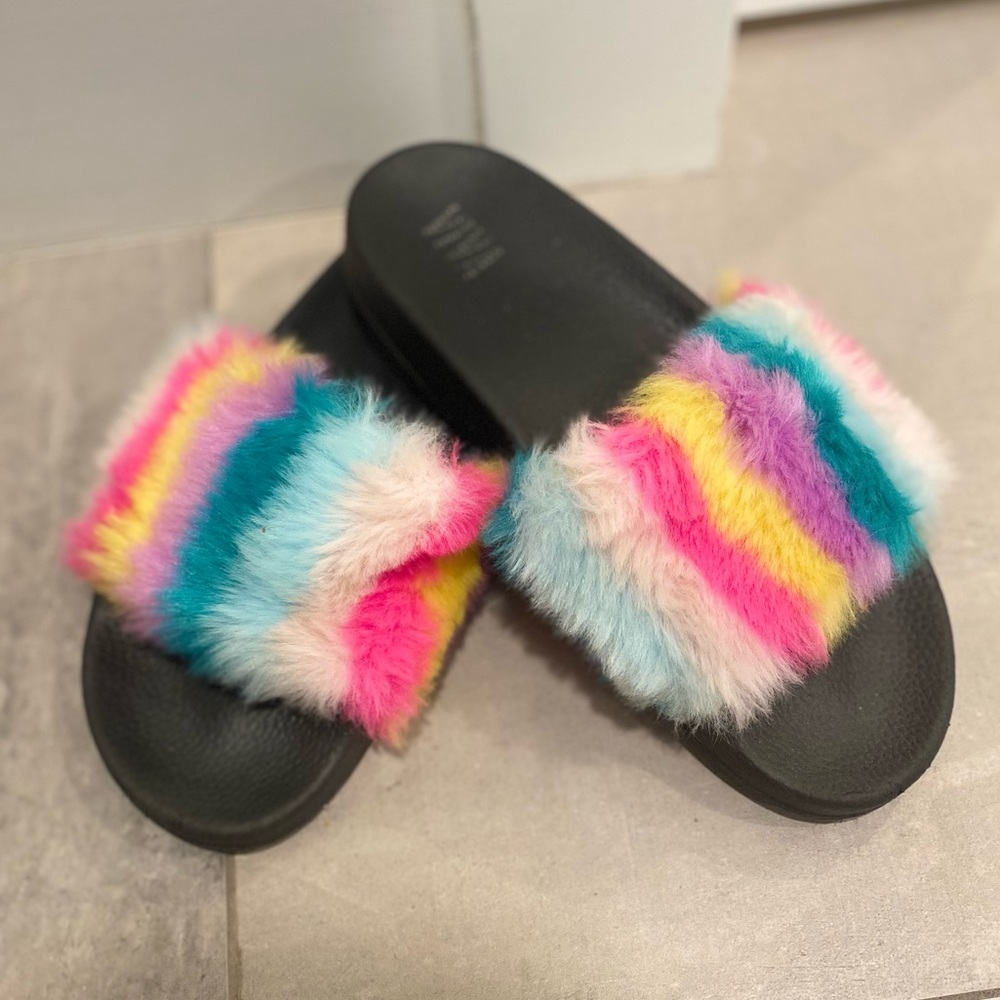Rainbow Fur Slides